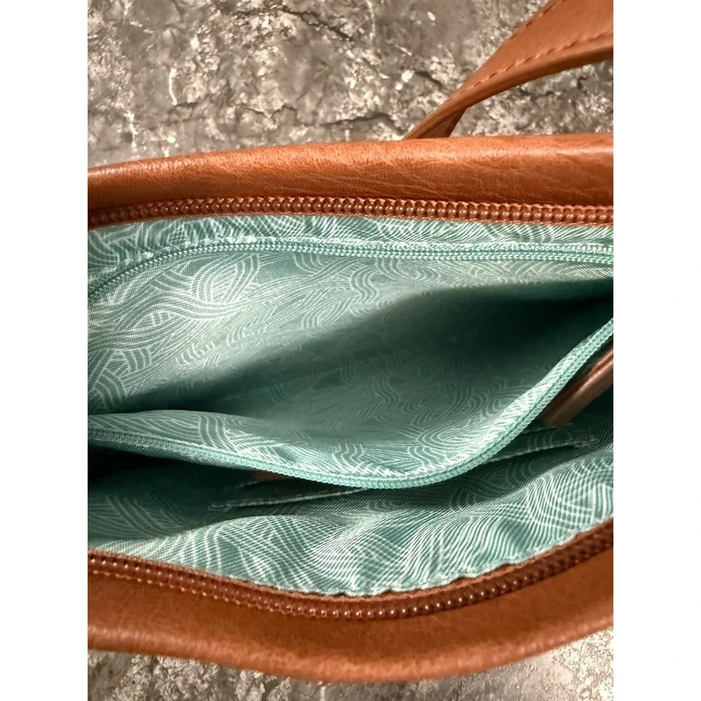 The Sak Sanibel Top Zip Leather Embossed Tooled Crossbody Purse Bag Handbag Tan